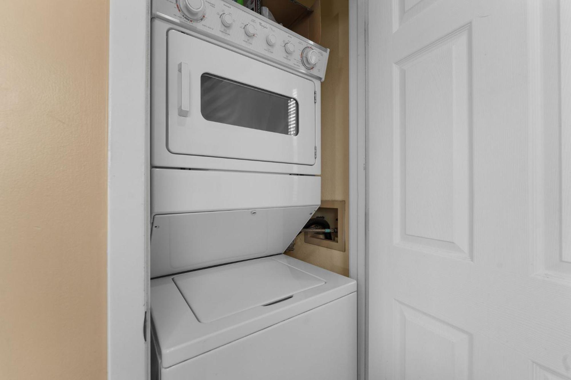 Cozy Top Floor 2Br Condo With View And Amenities!! Брэнсон Экстерьер фото